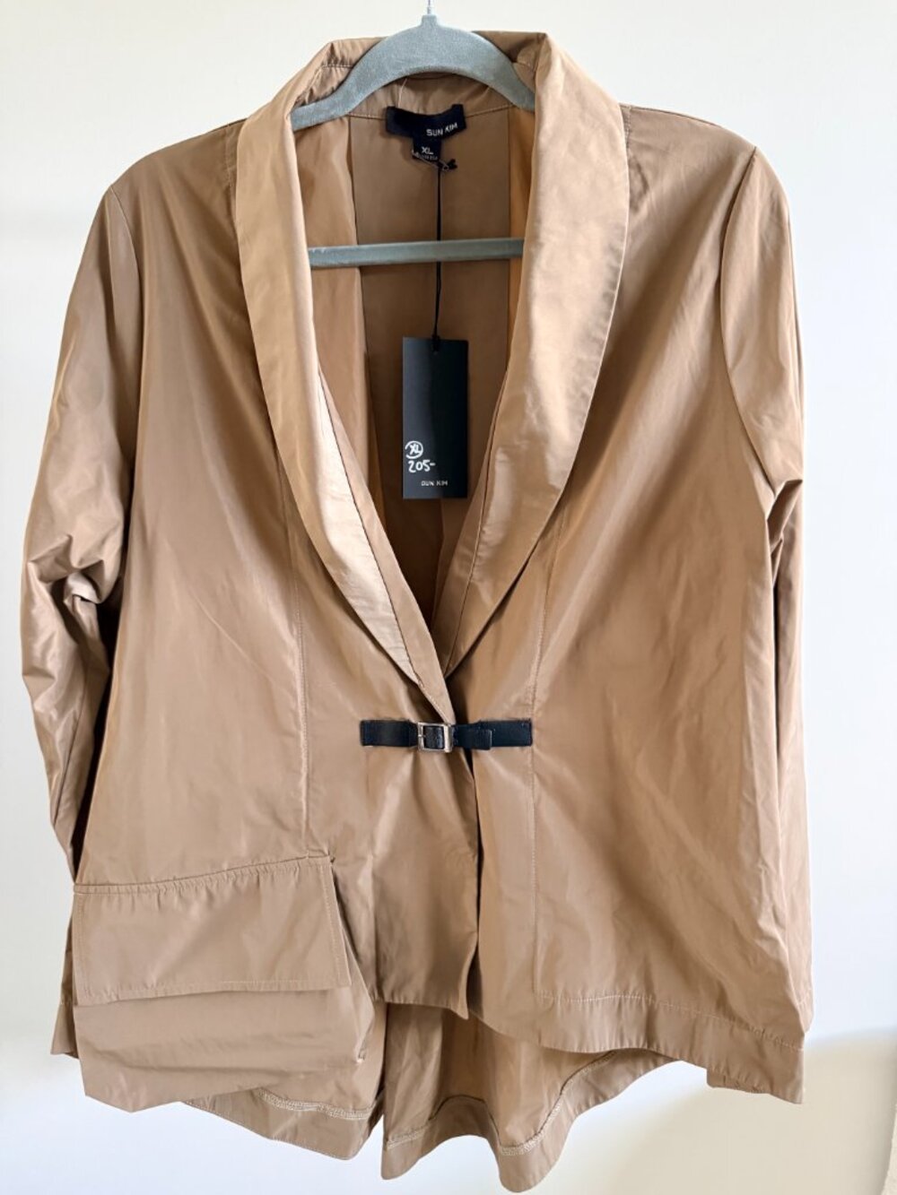 Sun Kim Jacket top